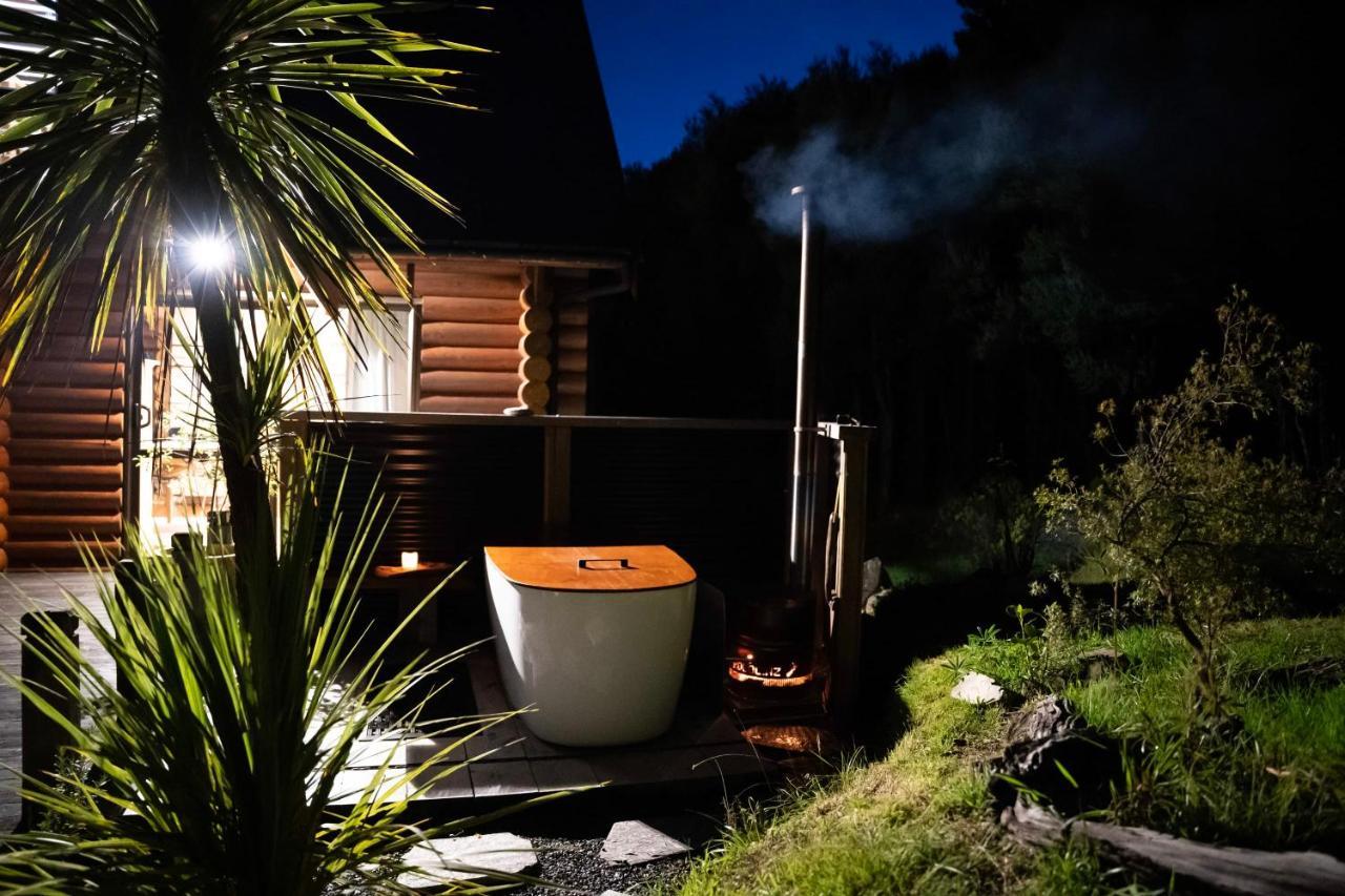 Totara Lodge - Unwind, Relax & Enjoy - Mt Lyford Eksteriør bilde